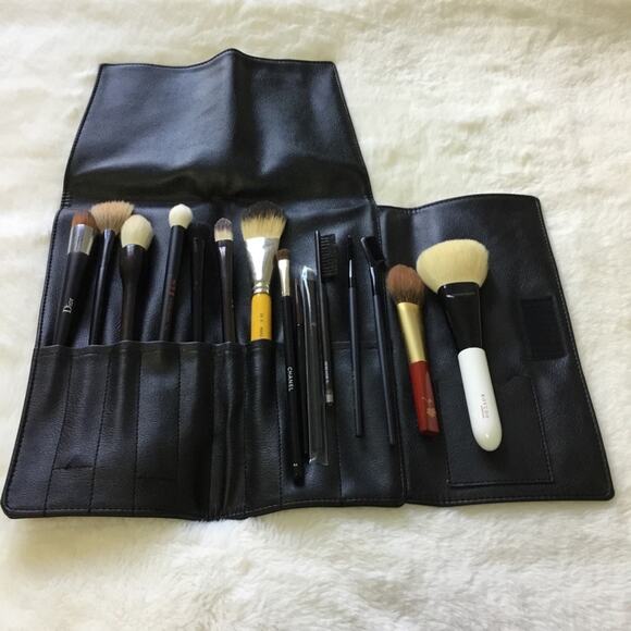 Black Leather Makeup Case - Picture 2 of 8